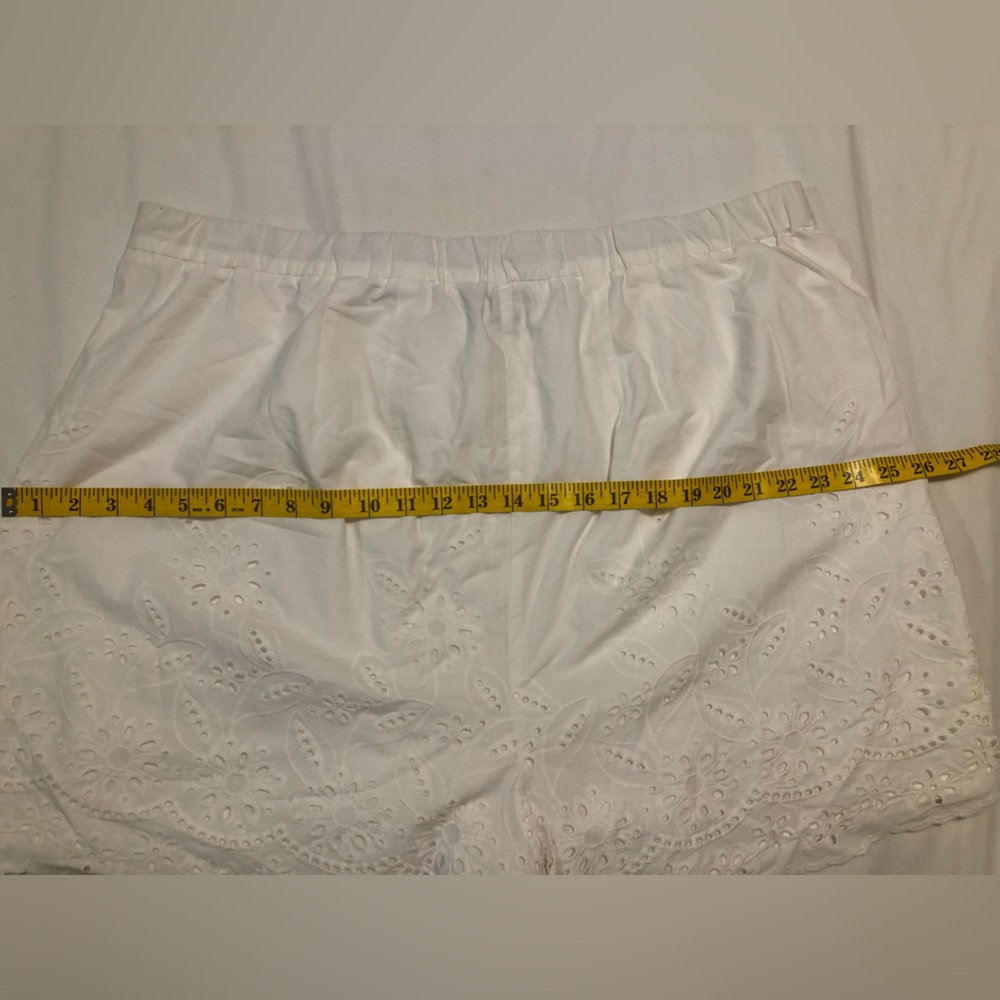 Eloquii white eyelet cotton, high waist shorts with white lining, never worn, 20 - Picture 12 of 13